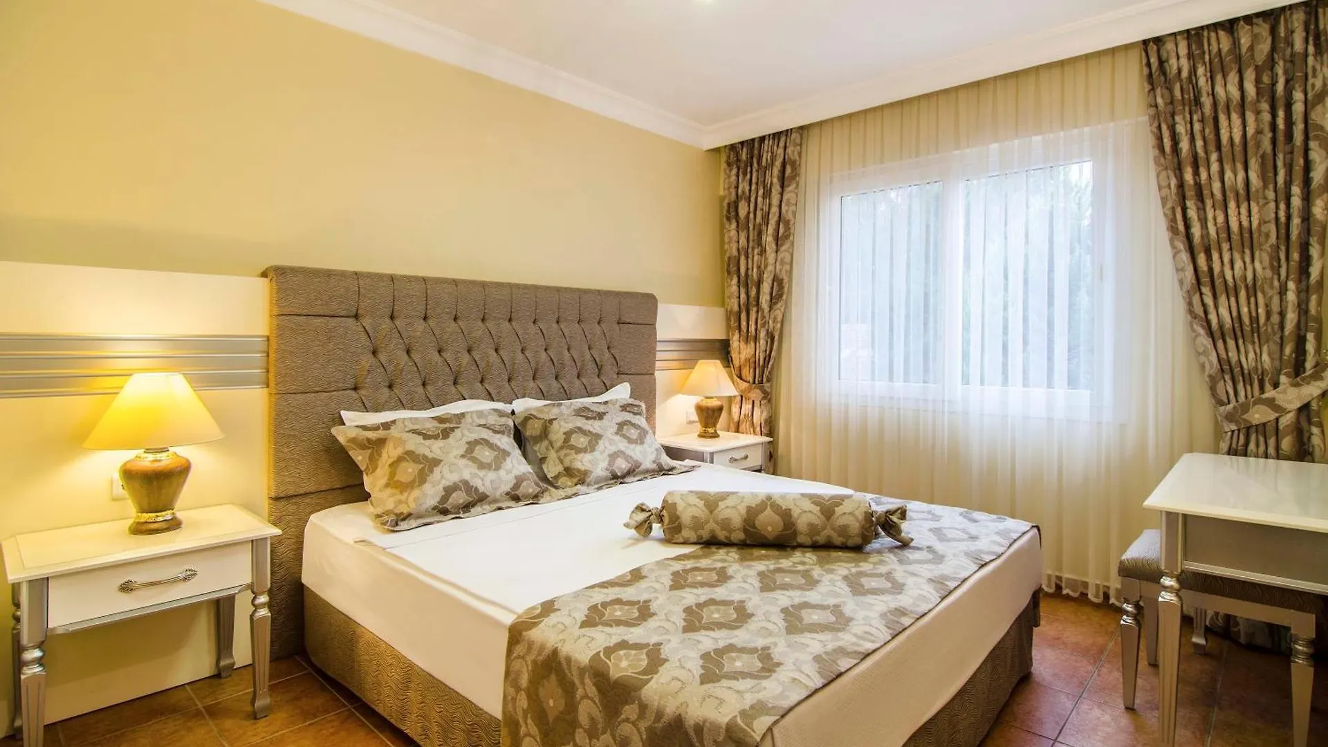 Pine Club Apart Hotel كوشاداسيه 0*,  تركيا