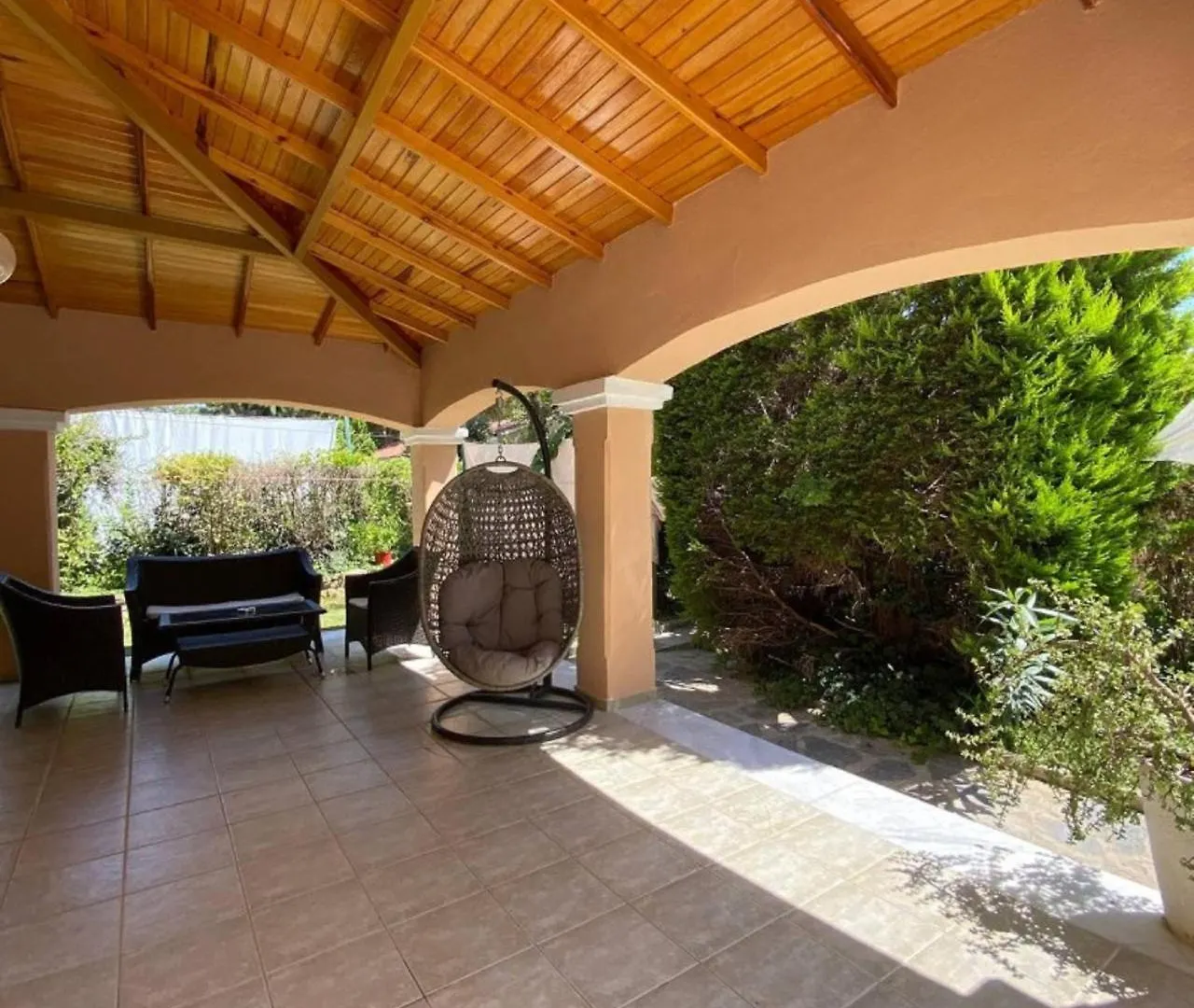 Pine Club Apart Hotel كوشاداسيه